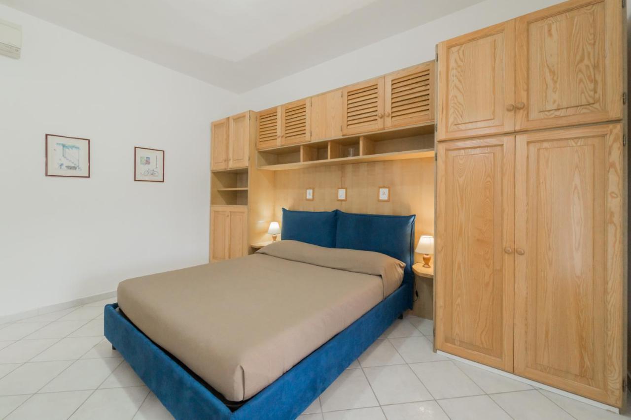 Residence Baia Delle Grazie Casa Morcone Екстериор снимка