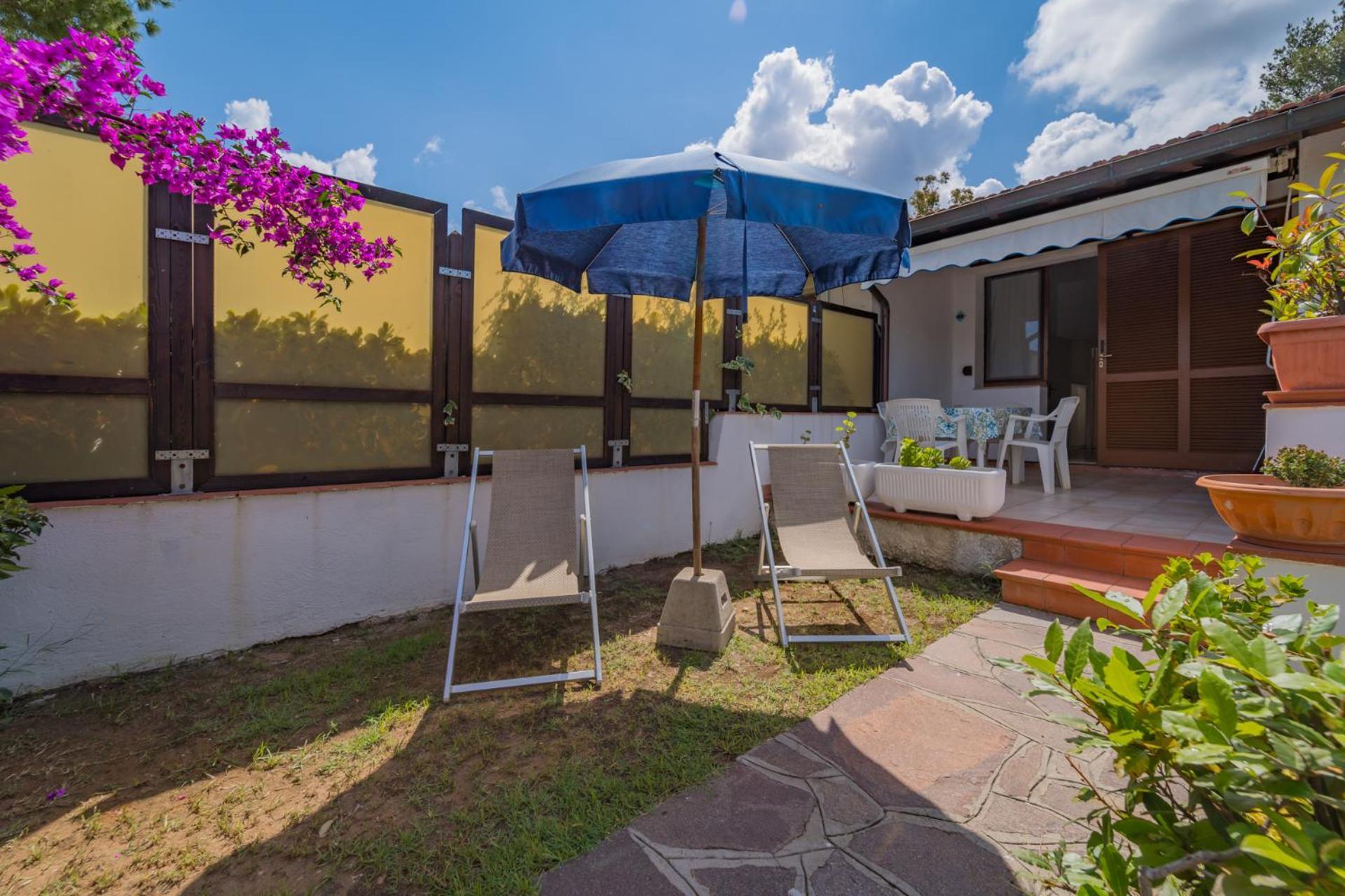 Residence Baia Delle Grazie Casa Morcone Екстериор снимка