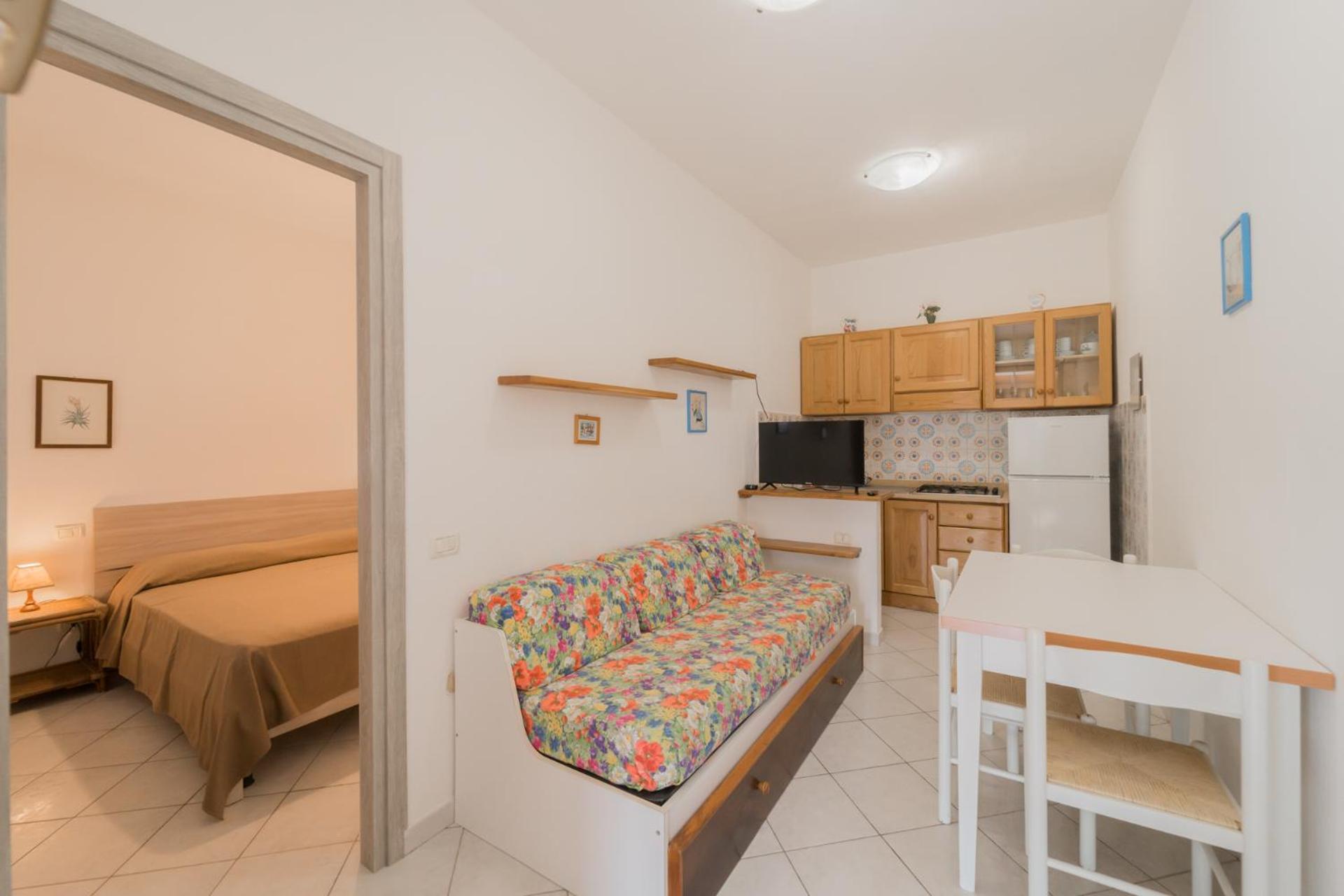 Residence Baia Delle Grazie Casa Morcone Екстериор снимка