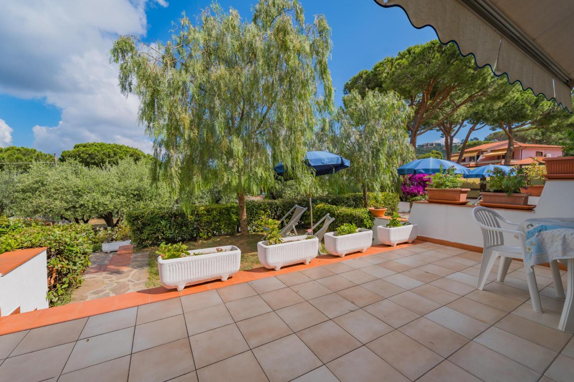 Residence Baia Delle Grazie Casa Morcone Екстериор снимка